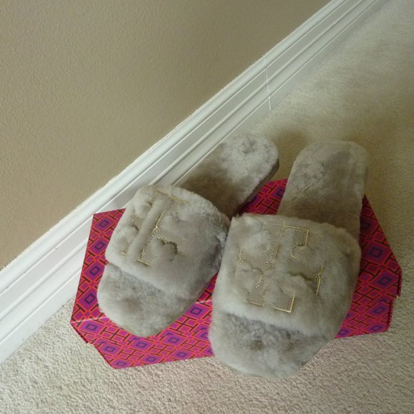 Tory Burch Shoes Tory Burch Double T Genuine Shearling Sport Slide